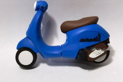 Metal Transport Battery Power Battery Electric Vehicle USB Drive (size: Beam bending car-4GB)